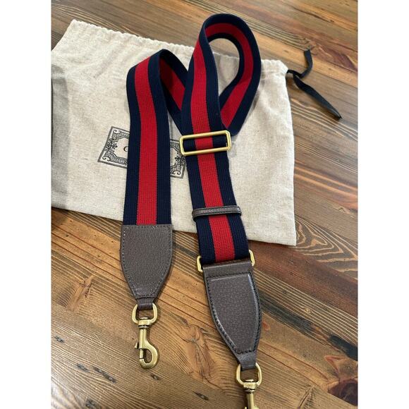 Gucci Ophidia Small Crossbody - Picture 14 of 16